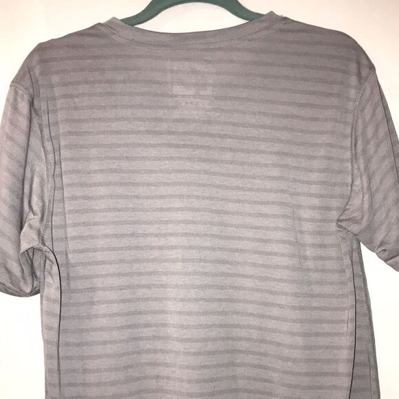 Adidas by 424 Men's Gray Climalite Stripe V-Neck Short Sleeve T-Shirt Size Large - Picture 5 of 8